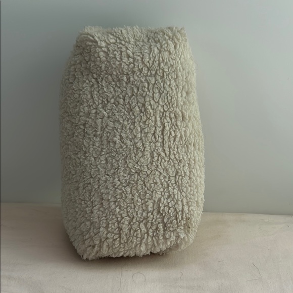 Shearling Textured Cream Bag - Picture 3 of 5